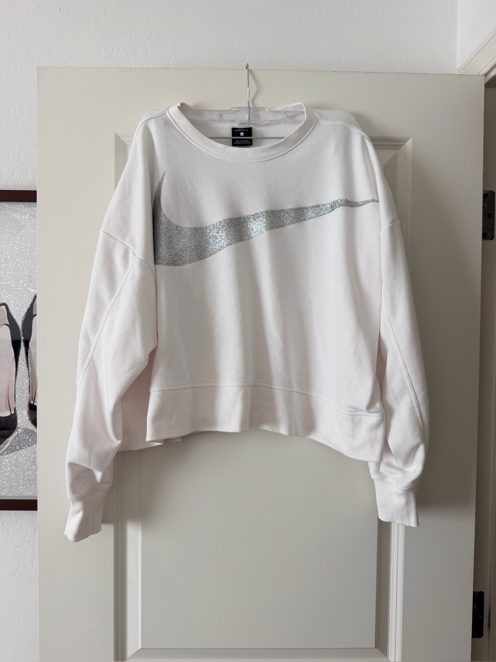 Nike Women’s White Cropped Crew Sweatshirt with Silver Swoosh